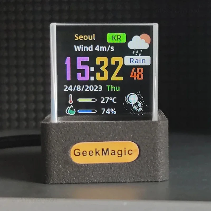 smart pixel clock holographic crystal cube display